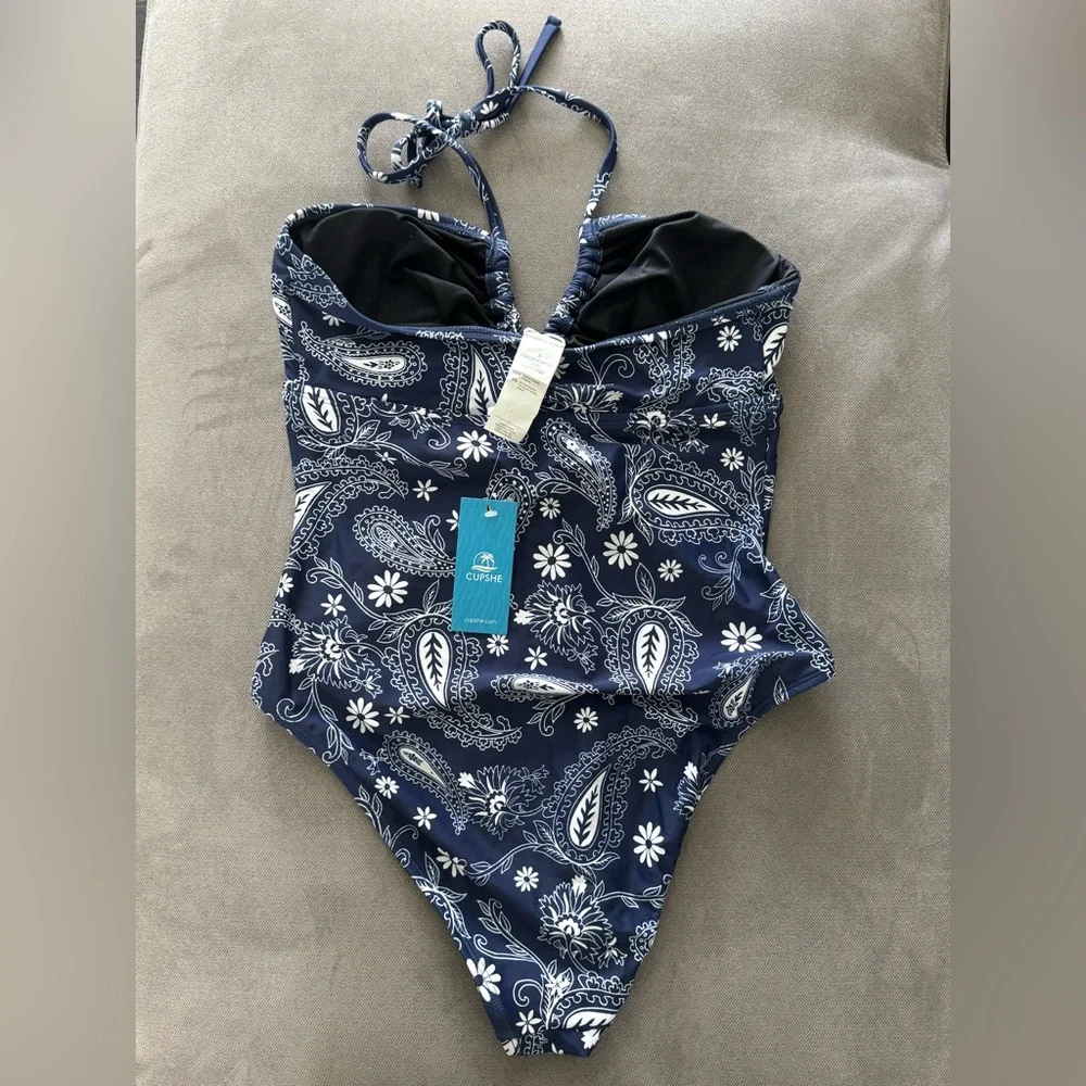 NWT Small Cupshe Swim Navy White Paisley Convertible Cutout One Piece Swimsuit